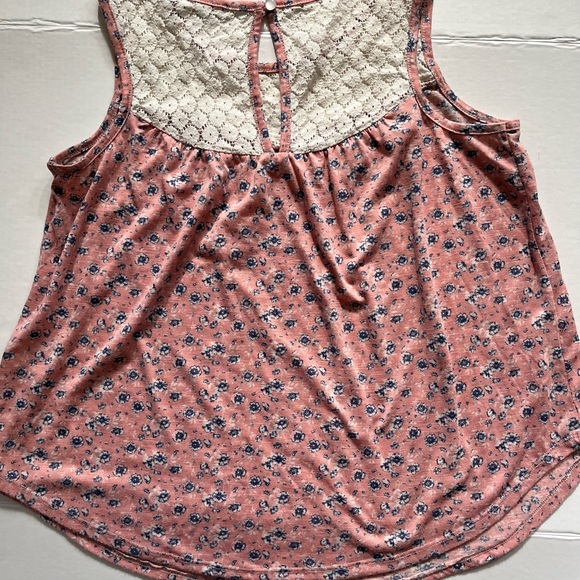 Lace Detail Floral Top, Sz L - Picture 2 of 7